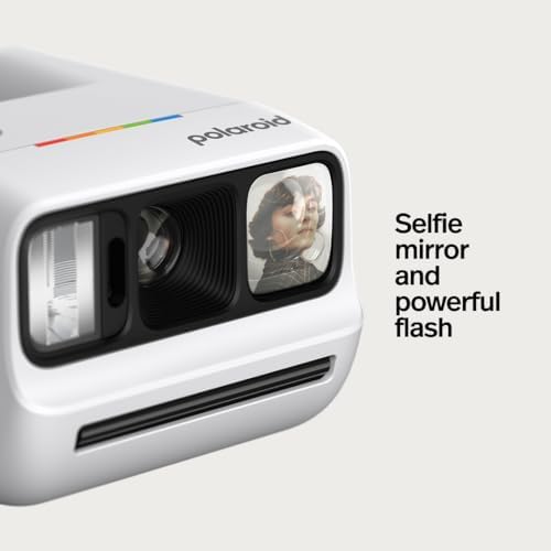 Polaroid Go Generation 3 Bundle - Mini Instant Film Camera + 16 Color Photos - Black (6659) - Only Compatible with Go Film - Image 6