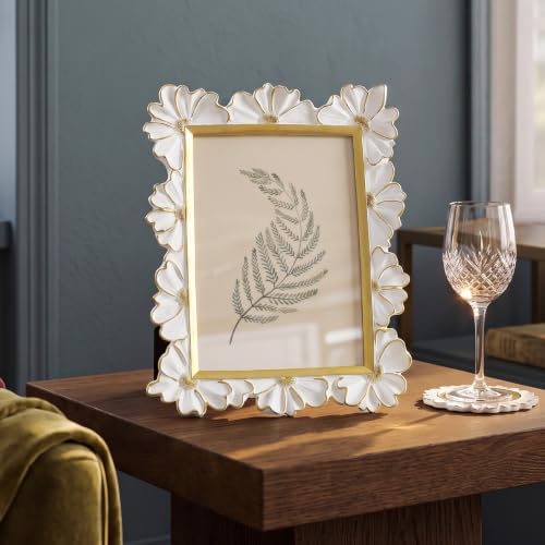 Cuspin White and Gold 5x7 Picture Frame Ornate Floral Vintage Resin Frame - Image 3