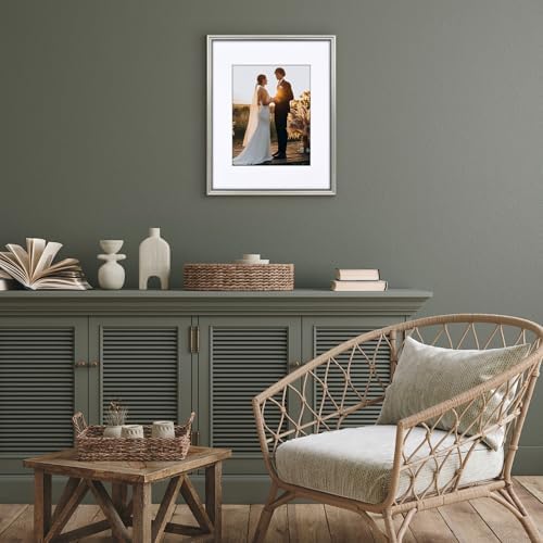 Americanflat 16x20 Vintage Picture Frame - Matted to 11x14 - Silver - Image 4