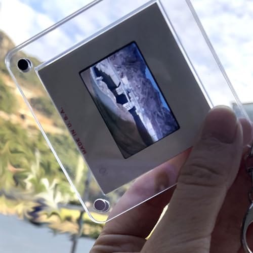 2PCS 35mm Film Protector Keychain Set – Transparent Magnetic Acrylic Case, 7x7cm Display Frame with 5x5cm Clip, Secure & Stylish Film Storage, Double Set for Couples & Friends - Image 4
