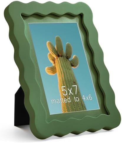 5x7 Green Picture Frame with Mat for 4x6, Curved Wavy Edge Deco Wooden Real Glass, Vertical or Horizontal Display Photo Gallery Wall & Tabletop Frame by Gdfmsc