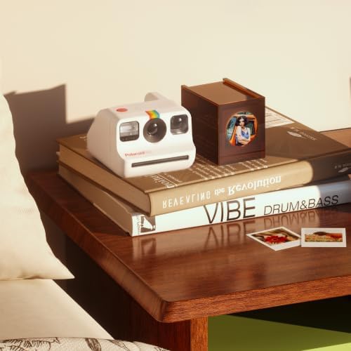 WINKINE Acrylic Polaroid Go Frame & Photo Storage Box for Polaroid Go GEN3/GEN2 Films, 2.1'' x 2.6'' Film Frame, Vintage Box with Sliding Lid, Amber, 1 Pack - Image 4