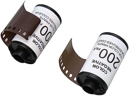 35mm Camera Color Film Roll, ISO 200 HD Vintage Negative Film, 12 - Sheet 35mm Film for 135 Cameras with Storage Cases - Image 4