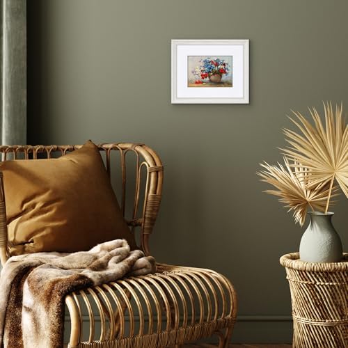Americanflat 8x10 Vintage Picture Frame - Matted to 5x7 - White - Image 6