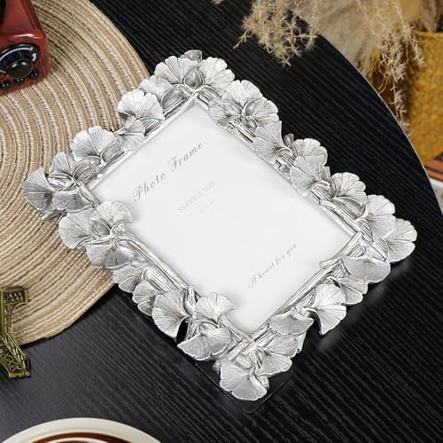 Cuspin 4x6 Silver Picture Frame, Vintage Ornate Leaf Textured Resin Frame - Image 3