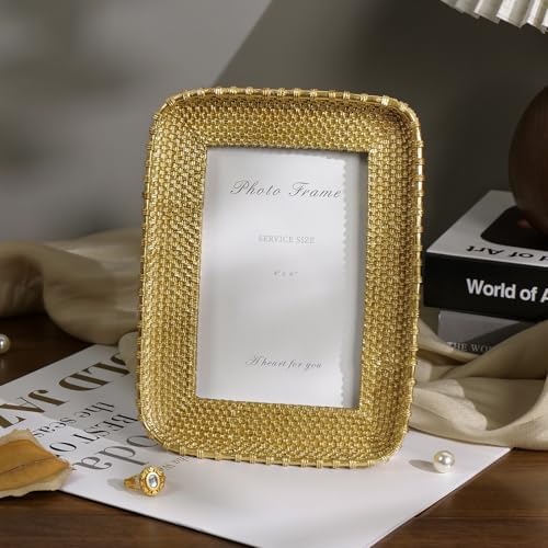 Cuspin 4x6 Gold Picture Frame, Vintage Rattan Textured Resin Photo Frame - Image 3