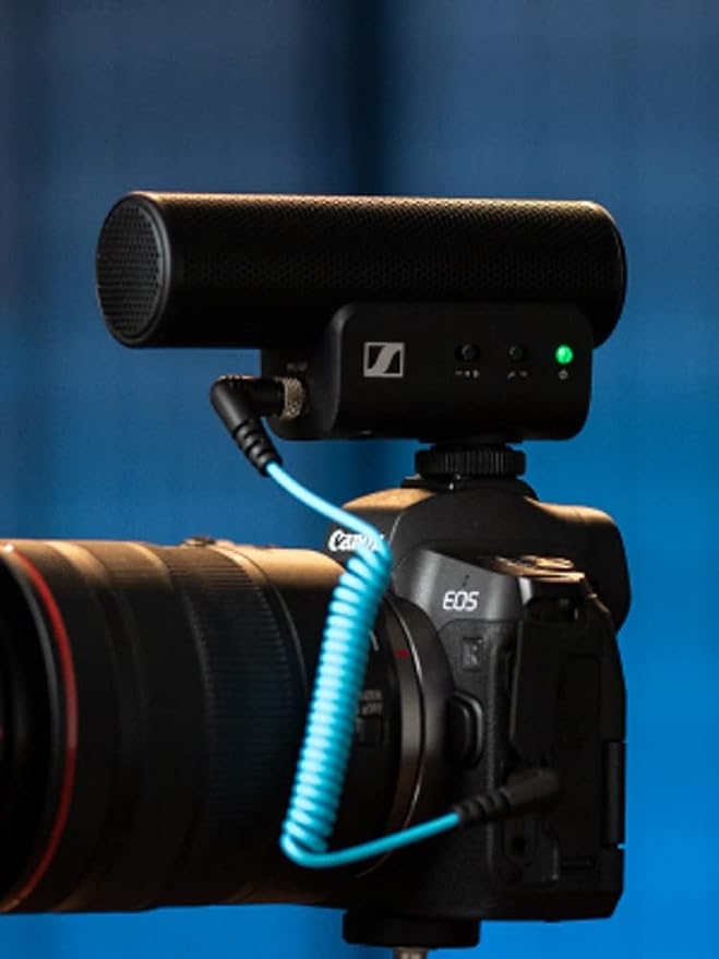 SENNHEISER Professional MKE 400 Directional On-Camera Shotgun Microphone with 3.5mm TRS and TRRS Connectors for DSLR, Mirrorless & Mobile , Connects with Auxiliary - Image 3