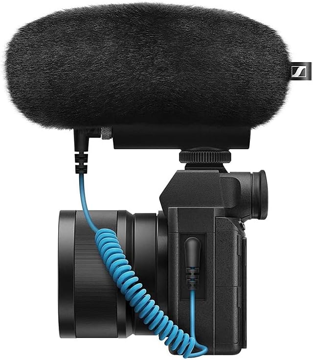 SENNHEISER Professional MKE 400 Directional On-Camera Shotgun Microphone with 3.5mm TRS and TRRS Connectors for DSLR, Mirrorless & Mobile , Connects with Auxiliary - Image 4