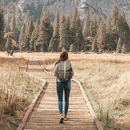 BAGSMART Camera Backpack DSLR Camera Bag Backpacks for Photographers - Image 5
