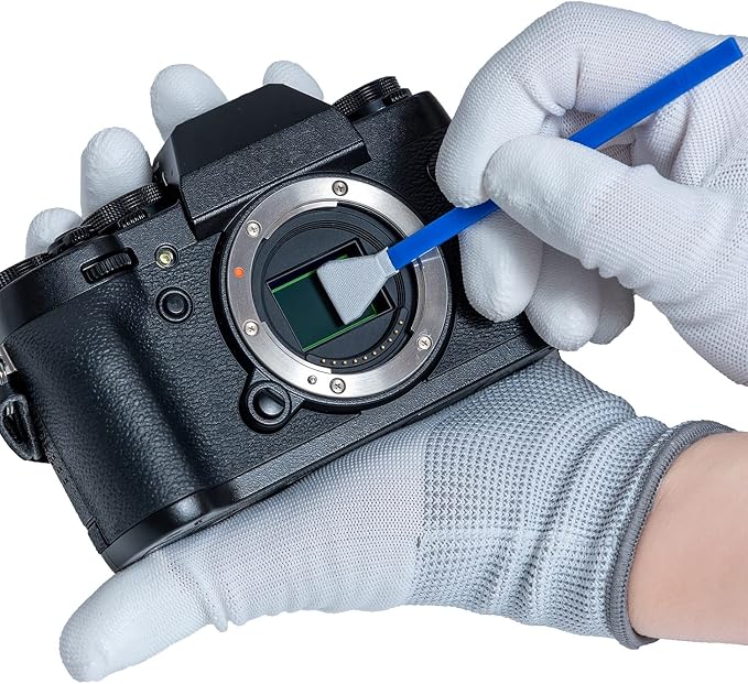 UES DDR16 APS-C Camera Sensor Cleaning Kit (12x16mm Swabs + 15ml Solution) | UES APS-C Camera Sensor Cleaning Set Compatible with Sony, Nikon, Canon Fujifilm DSLR & Mirrorless Digital Camera CCD & CMOS - Image 4