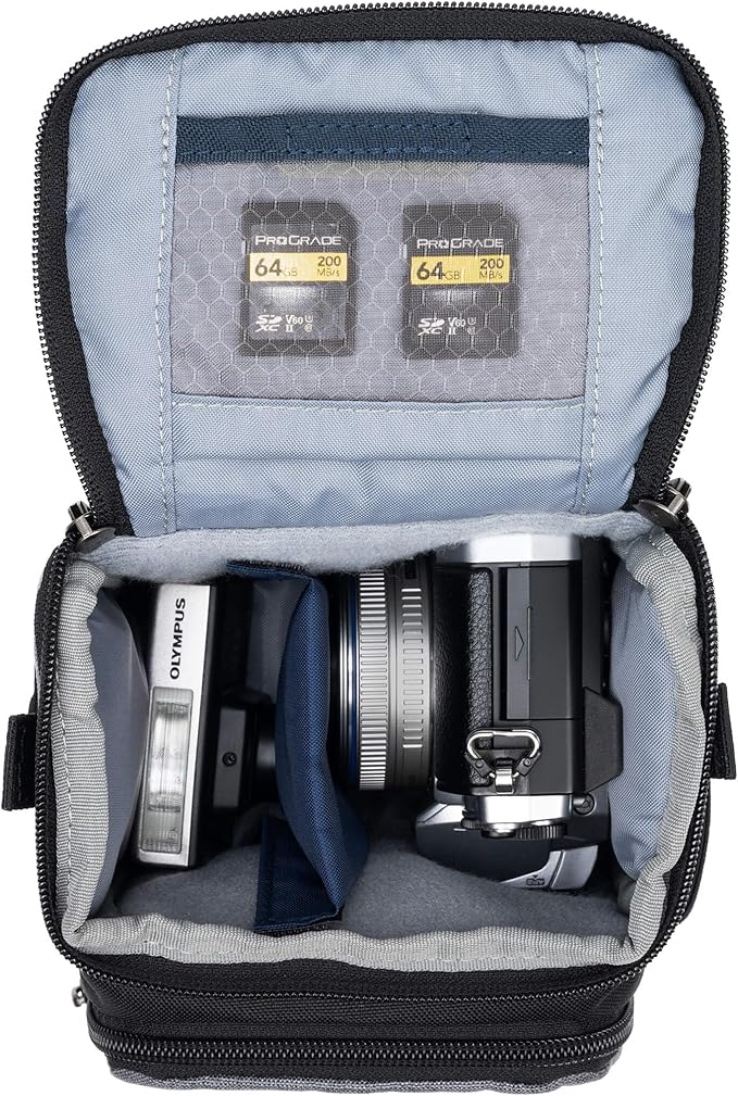 Think Tank Mirrorless Mover 10 Camera Bag (Coast Green) Medium - Image 4